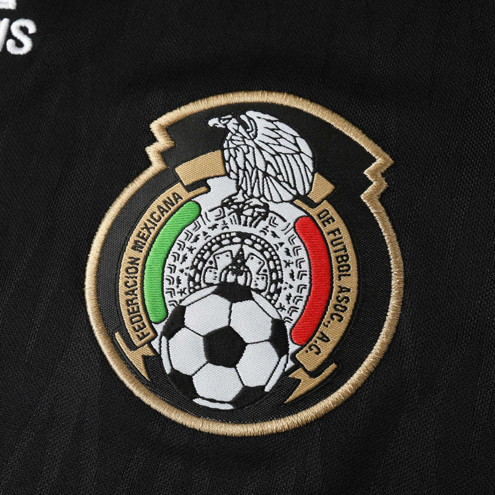 2010 season Mexico away retro Fan version