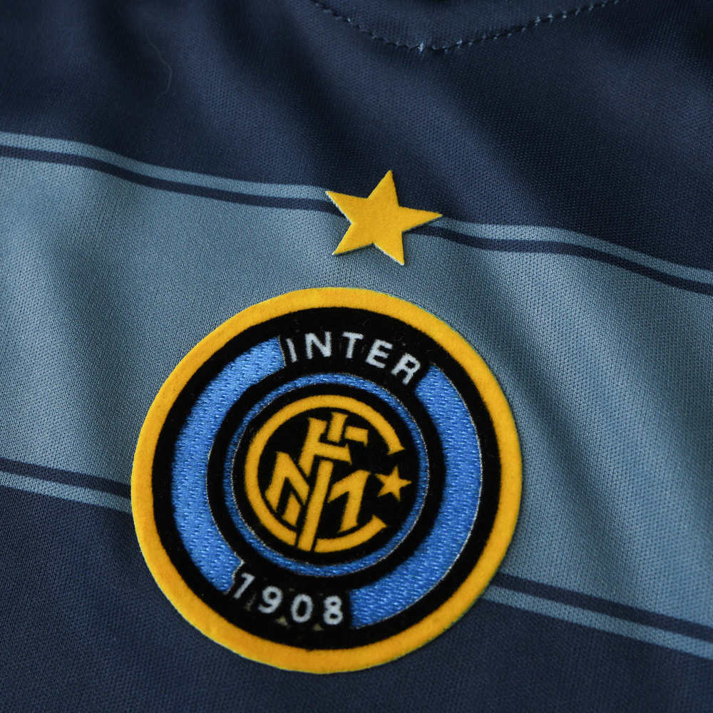0405 season F.C. Internazionale Milano third retro Fan version