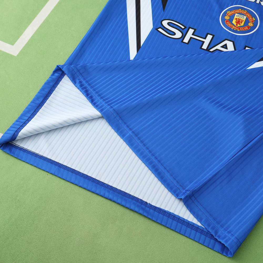 9698 season Manchester United F.C. third retro Fan version