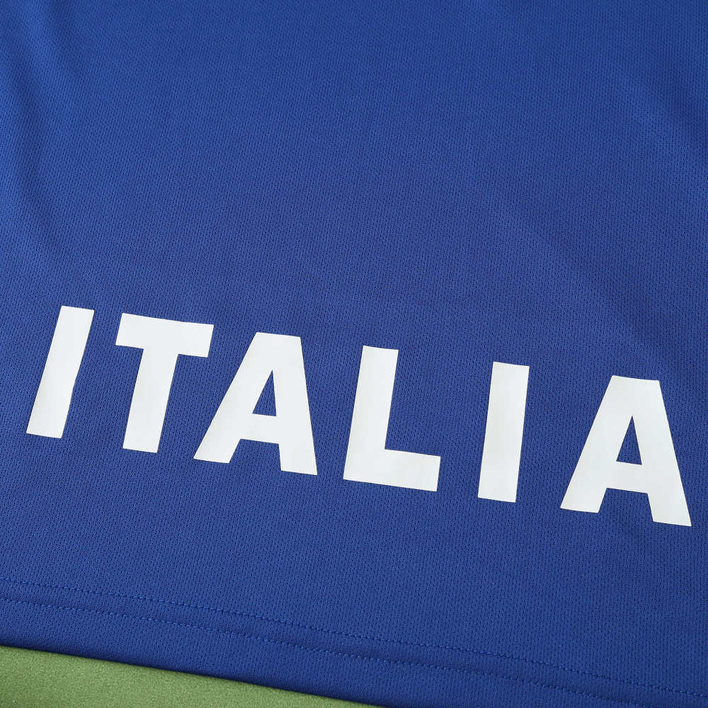 1996 season Italy home retro Fan versio