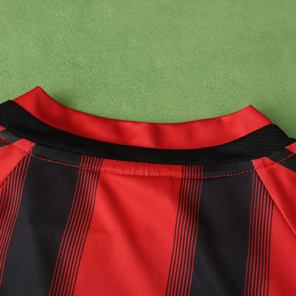0405 season A.C. Milan home retro Fan version