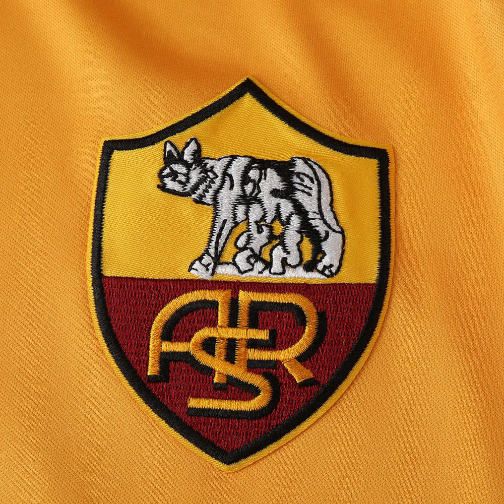 0506 season A.S. Roma home retro Fan version