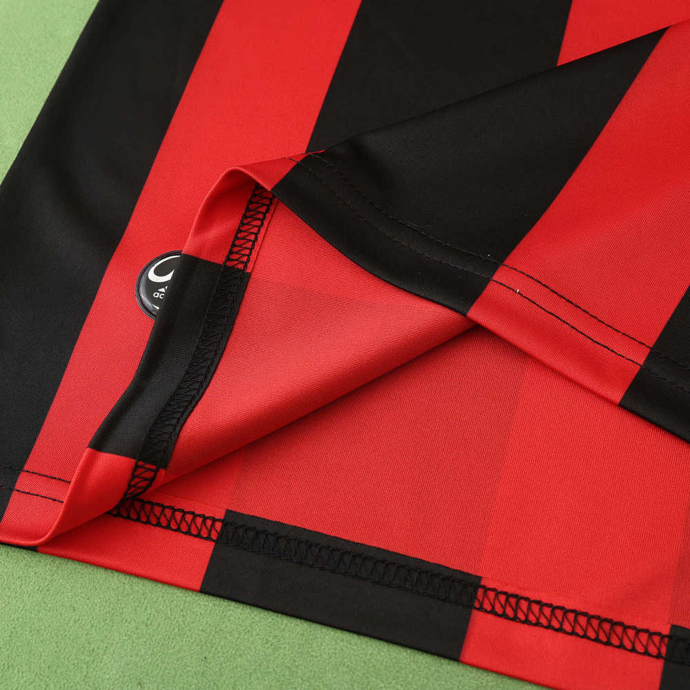 0809 season A.C. Milan home retro Fan version