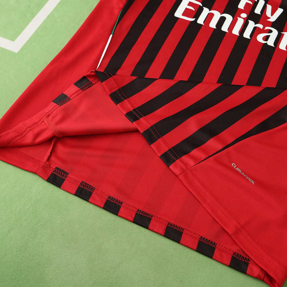 1112 season A.C. Milan home retro Fan version
