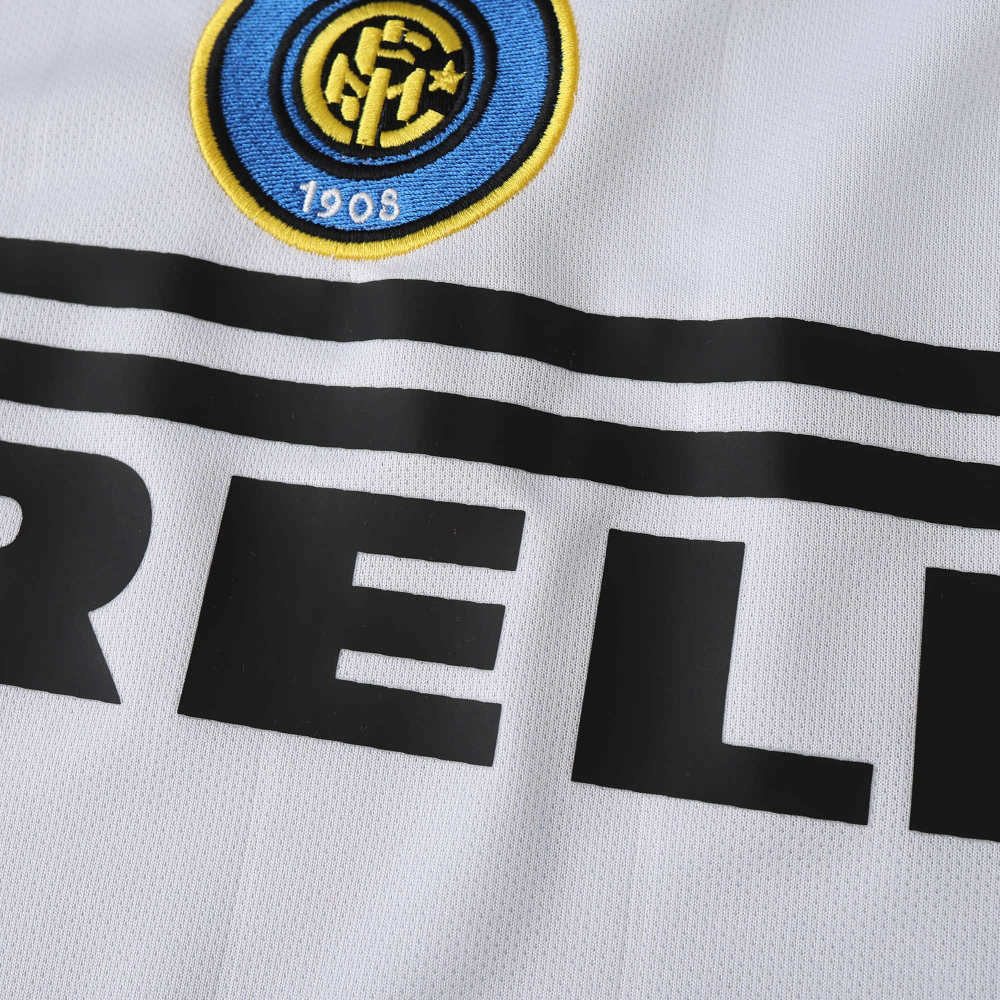 0405 F.C. Internazionale Milano away retro Fan version