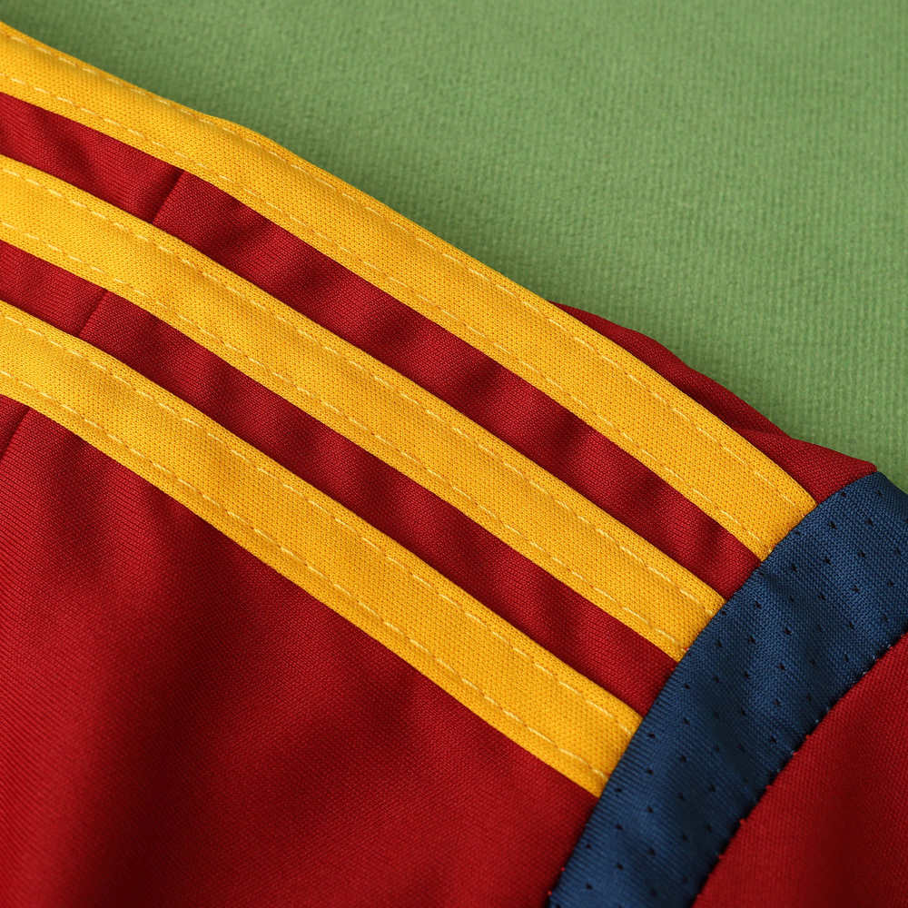 2012 Spain home retro Fan version