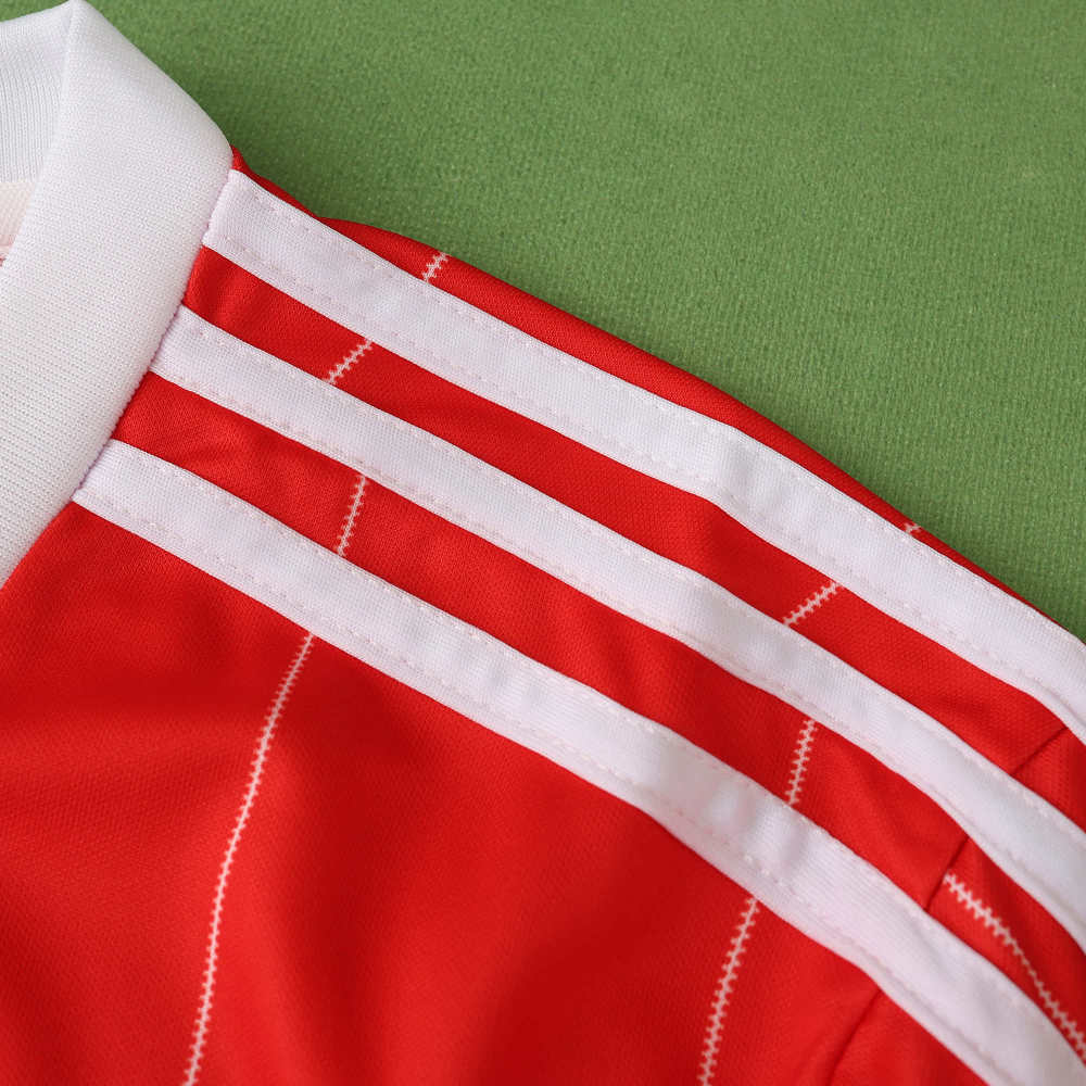 8384 season Hamburger SV away retro Fan version