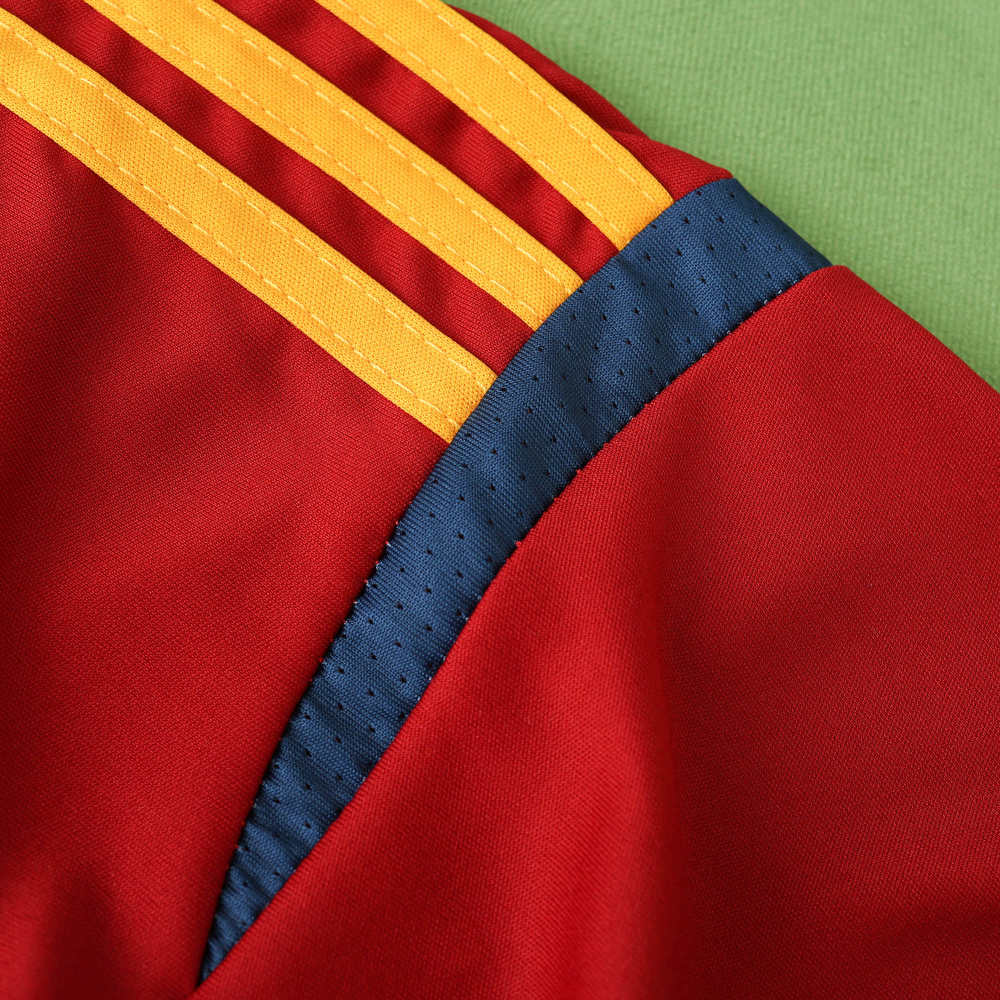 2012 Spain home retro Fan version