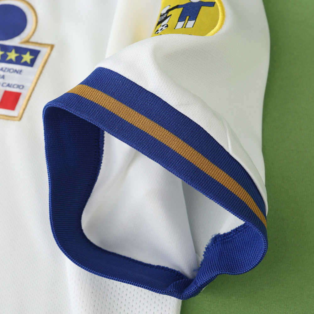 1996 season Italy away retro Fan version