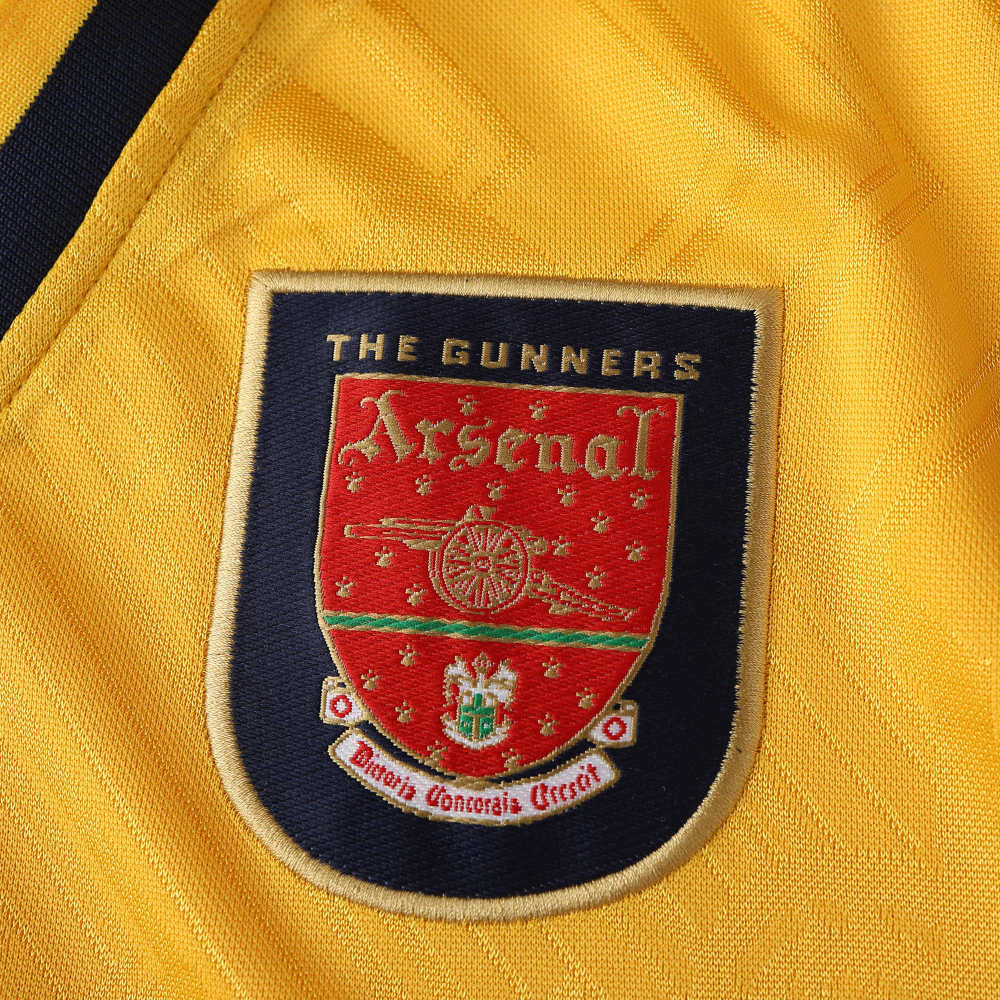 9697 season Arsenal F.C. away retro Fan version