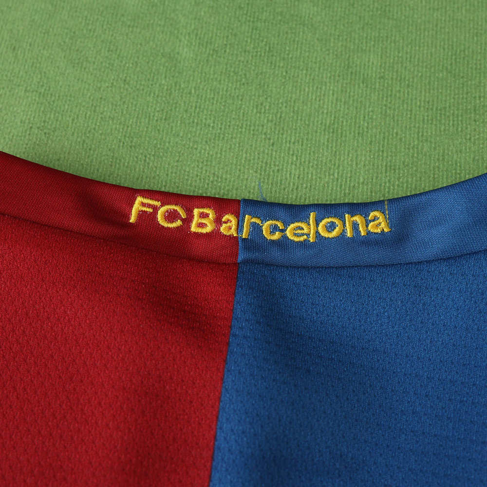 0607 season FC Barcelona / Barça home retro Fan version