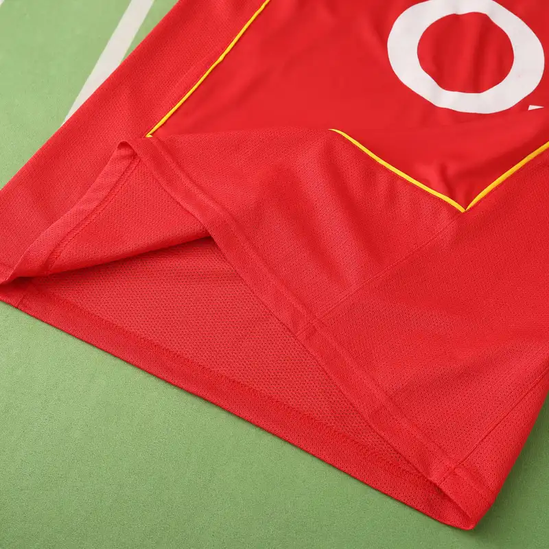 0405 season Arsenal F.C. home retro Fan version