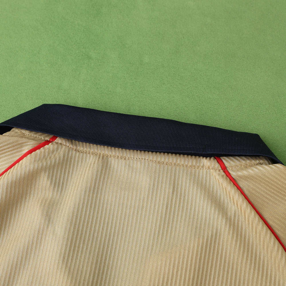 0102 season Arsenal F.C. away retro Fan version