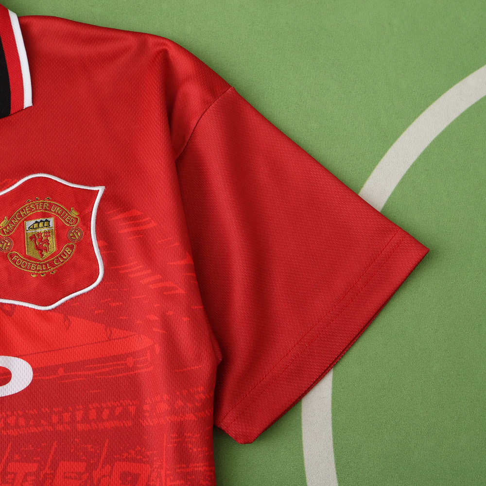 9496 season Manchester United F.C. home retro Fan version