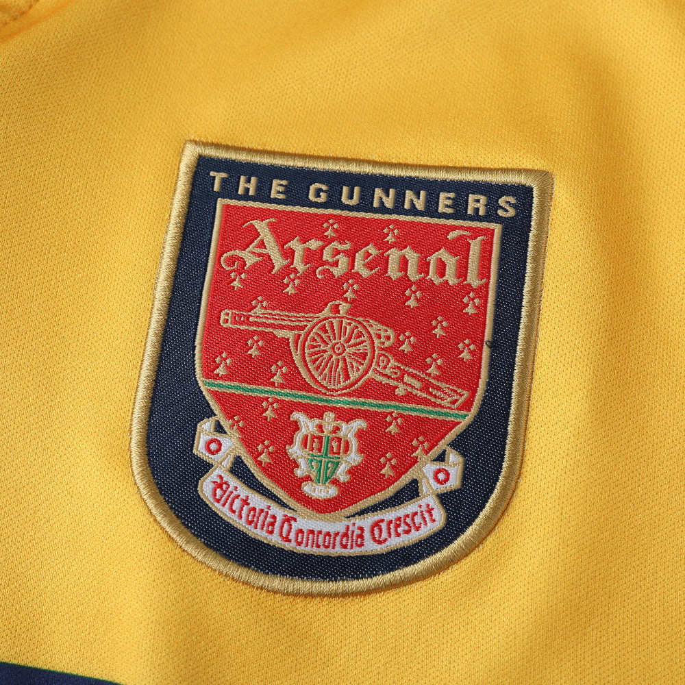 9799 season Arsenal F.C. home retro Fan version