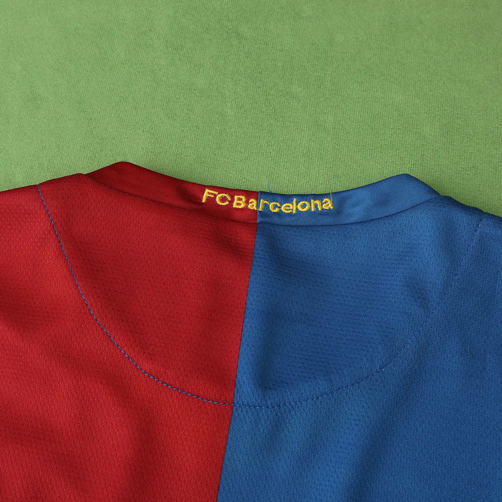 0607 season FC Barcelona / Barça home retro Fan version