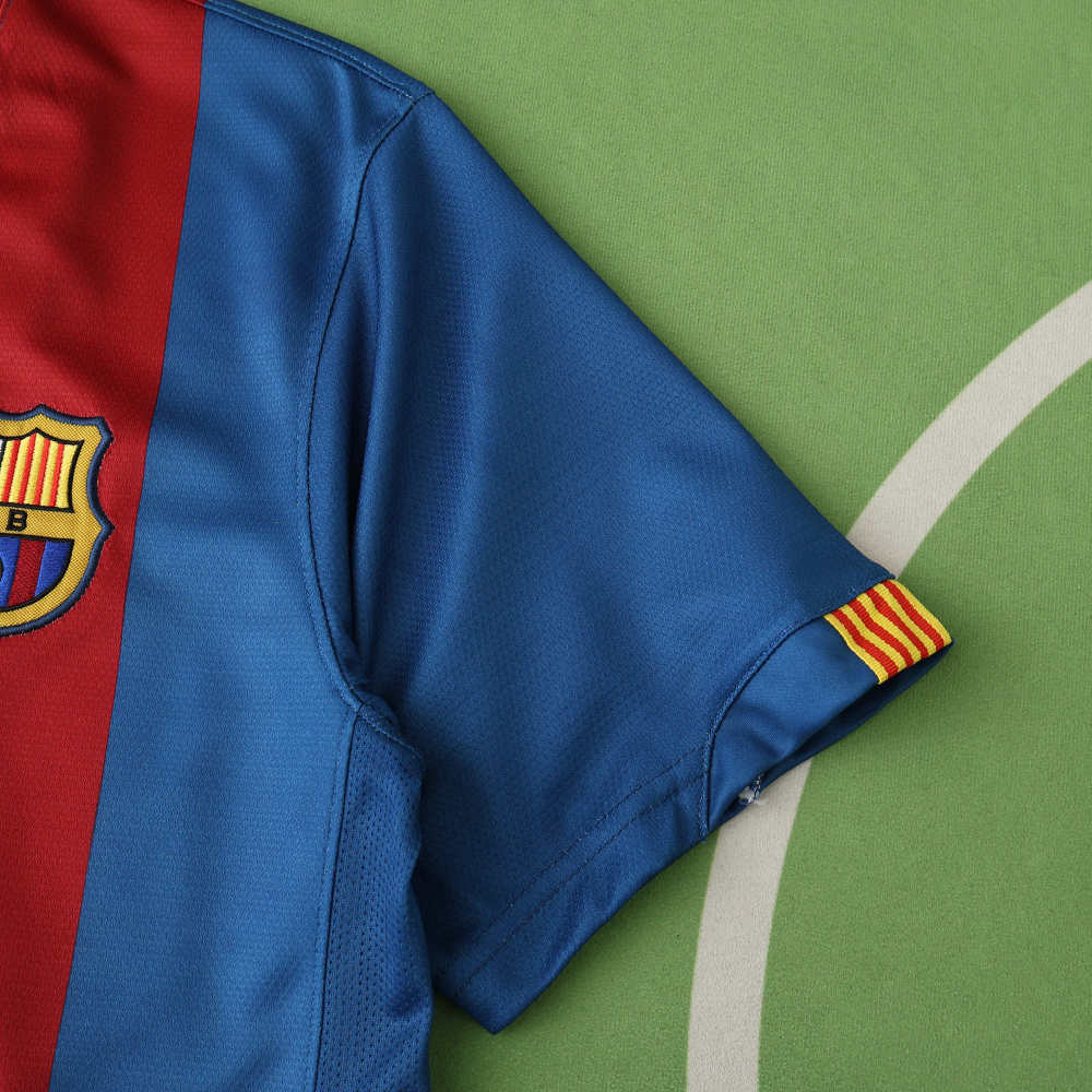 0607 season FC Barcelona / Barça home retro Fan version