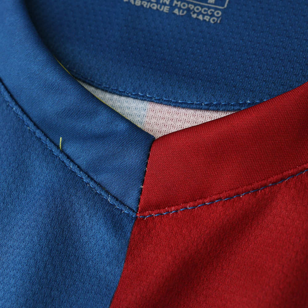 0607 season FC Barcelona / Barça home retro Fan version