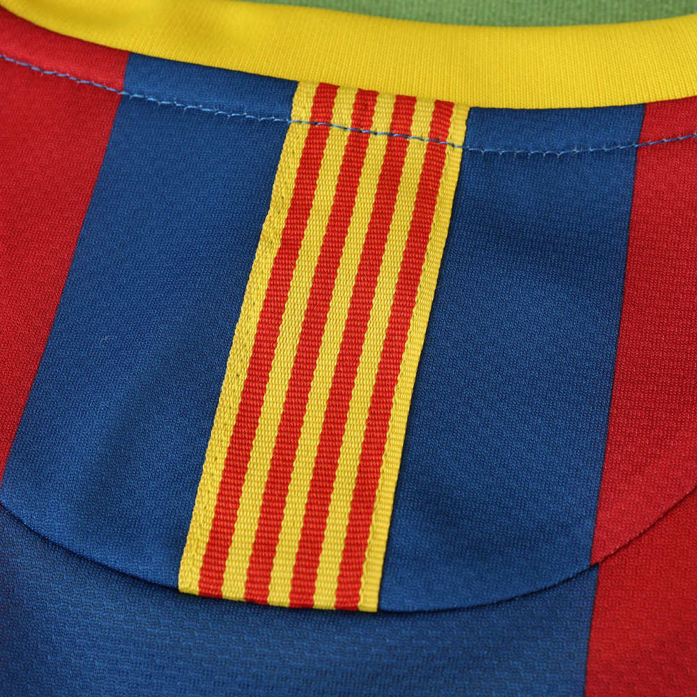 1011 season FC Barcelona / Barça home retro Fan version