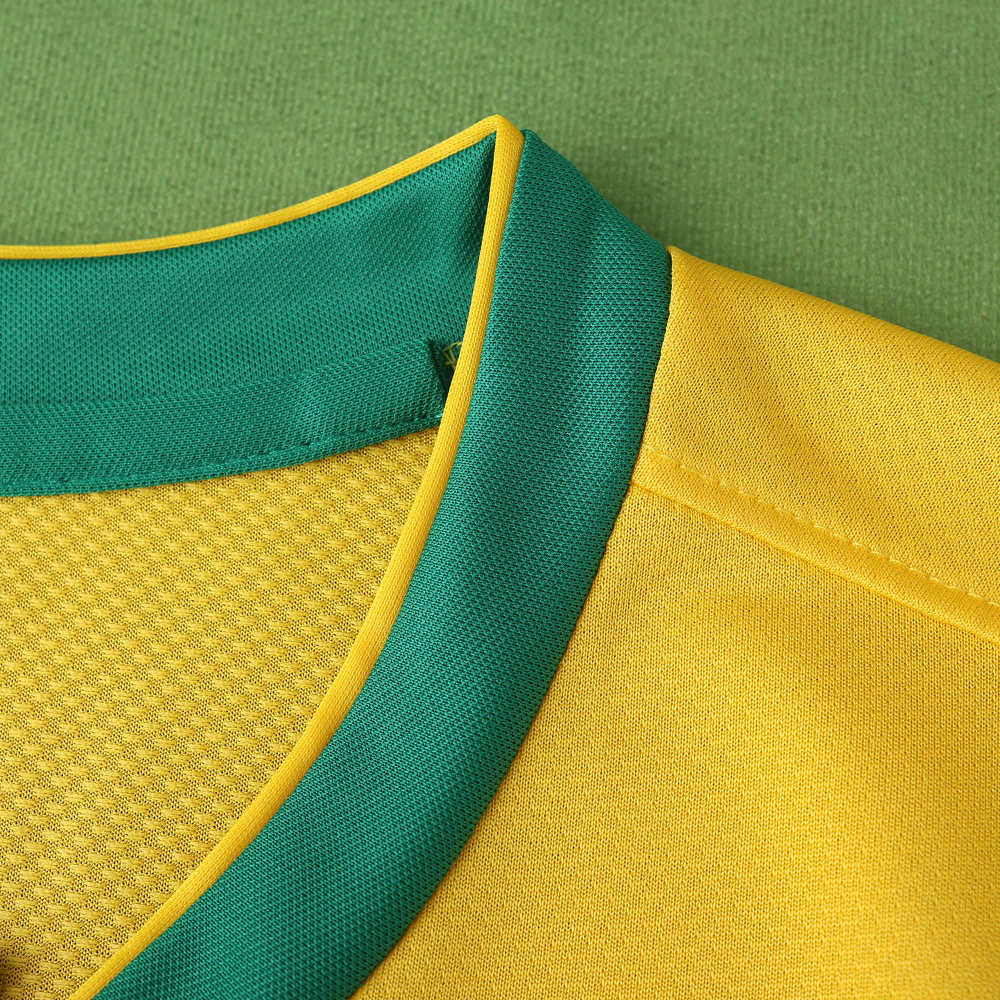 2006 season Brazil home retro Fan version