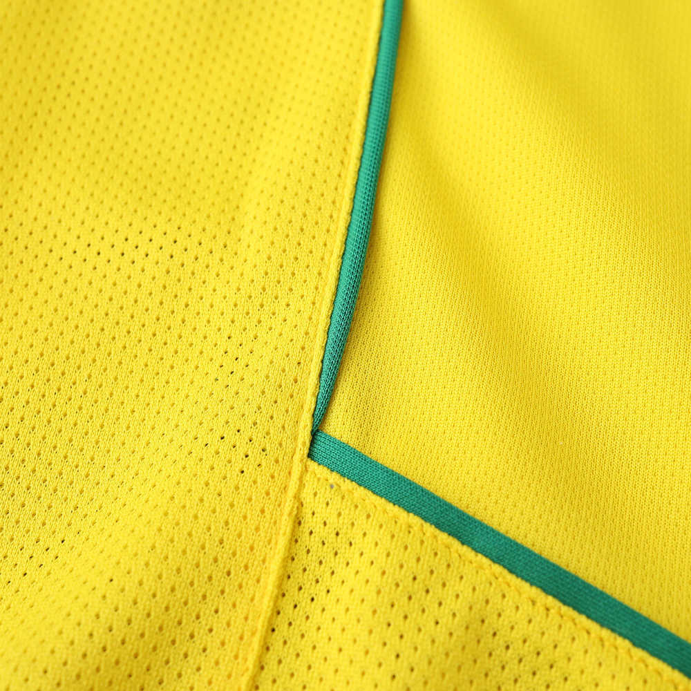 2004 season Brazil home retro Fan version
