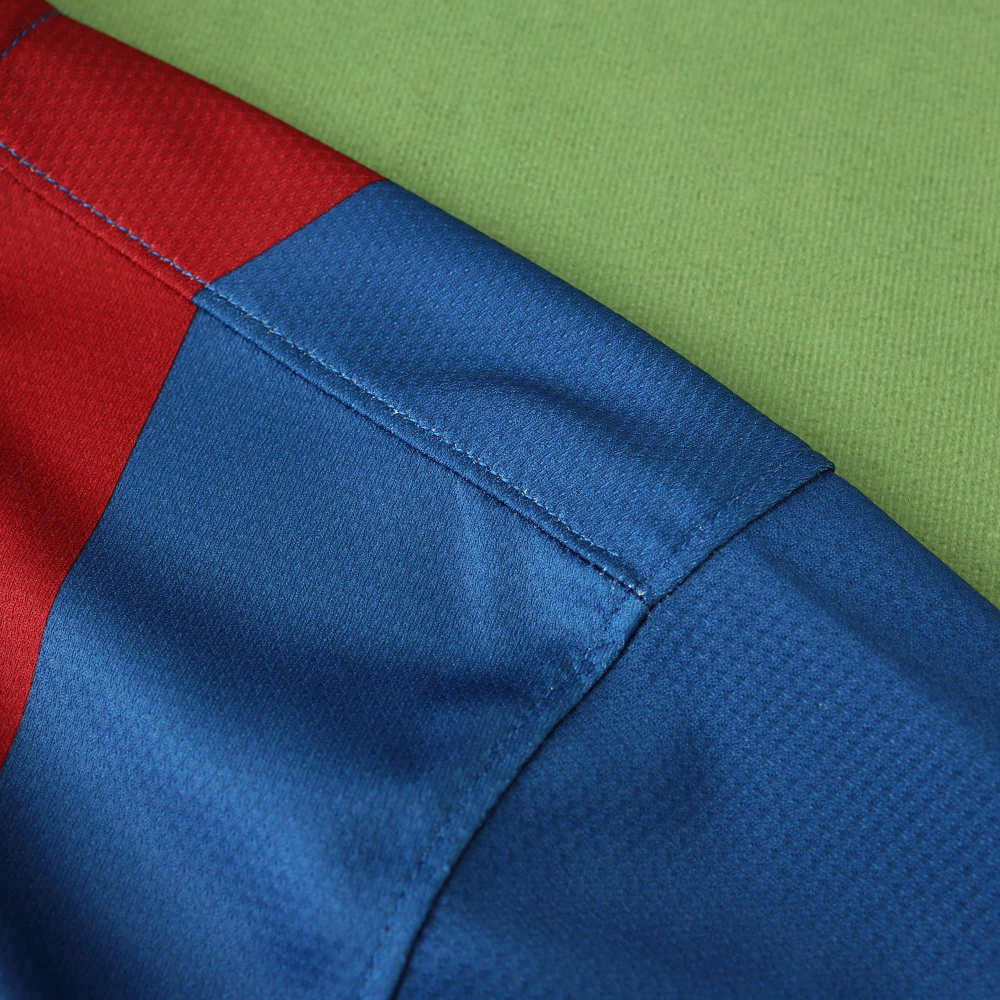 0607 season FC Barcelona / Barça home retro Fan version