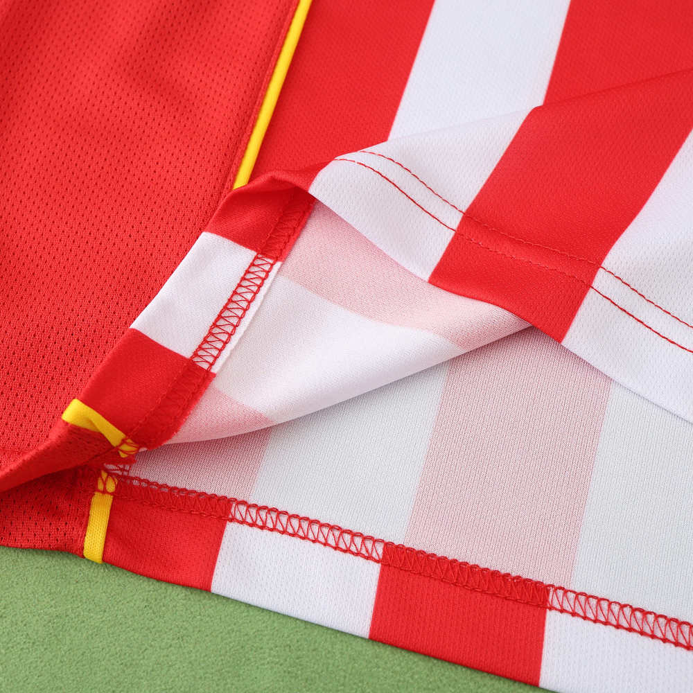 0405 season Club Atlético de Madrid home retro Fan version