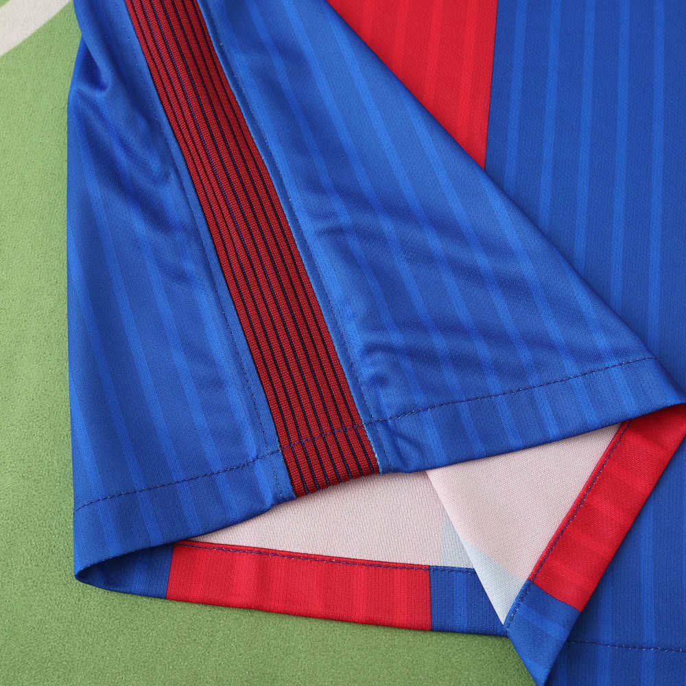 1617 season FC Barcelona / Barça home retro Fan version