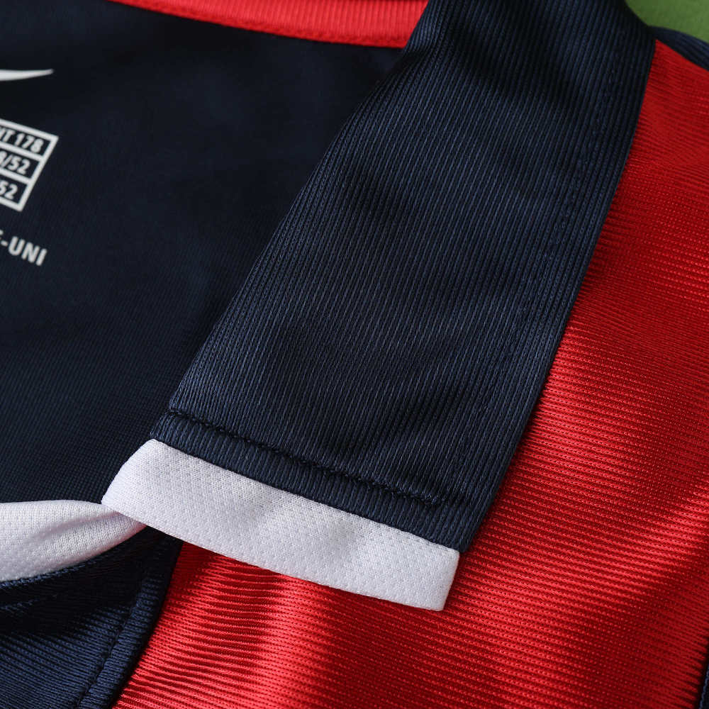 2001 season Paris Saint-Germain F.C. home retro Fan version