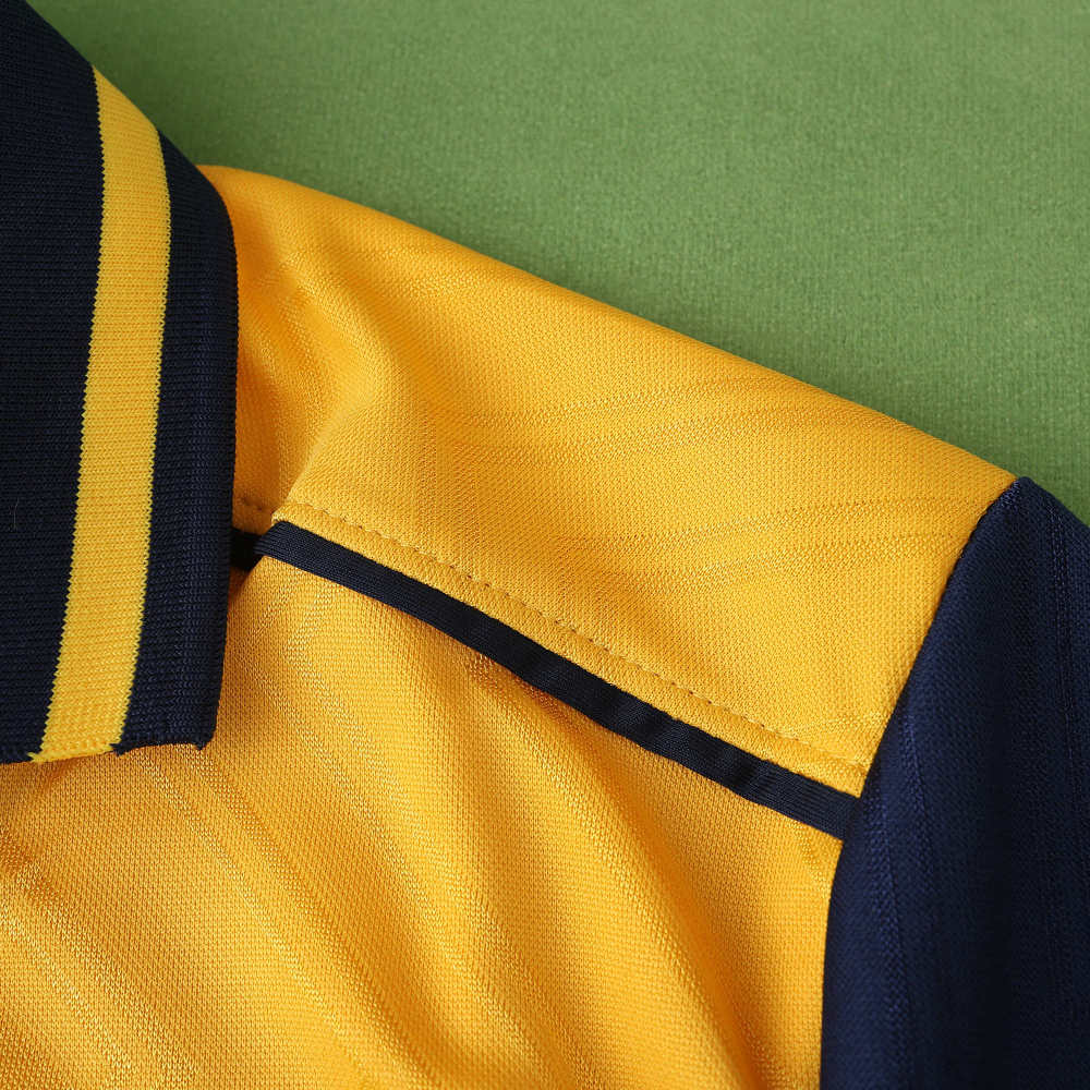 9697 season Arsenal F.C. away retro Fan version