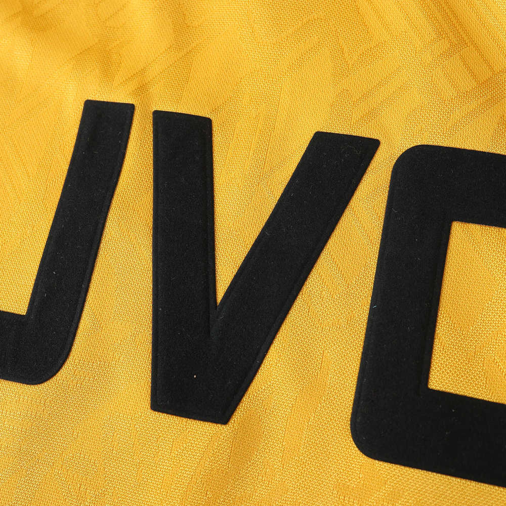 9697 season Arsenal F.C. away retro Fan version