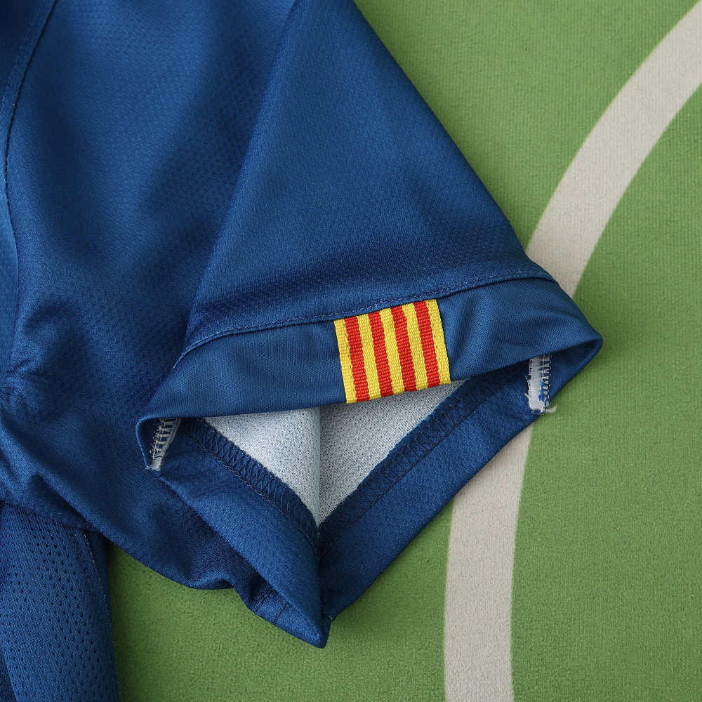 0607 season FC Barcelona / Barça home retro Fan version