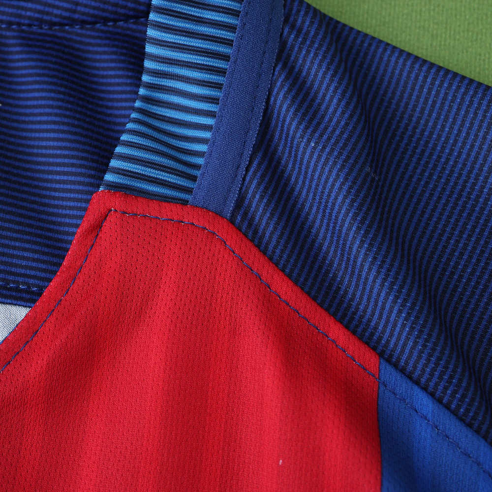 1617 season FC Barcelona / Barça home retro Fan version