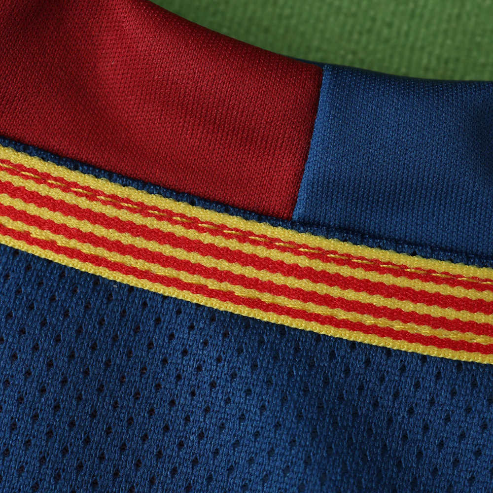0809 season FC Barcelona / Barça home retro Fan version