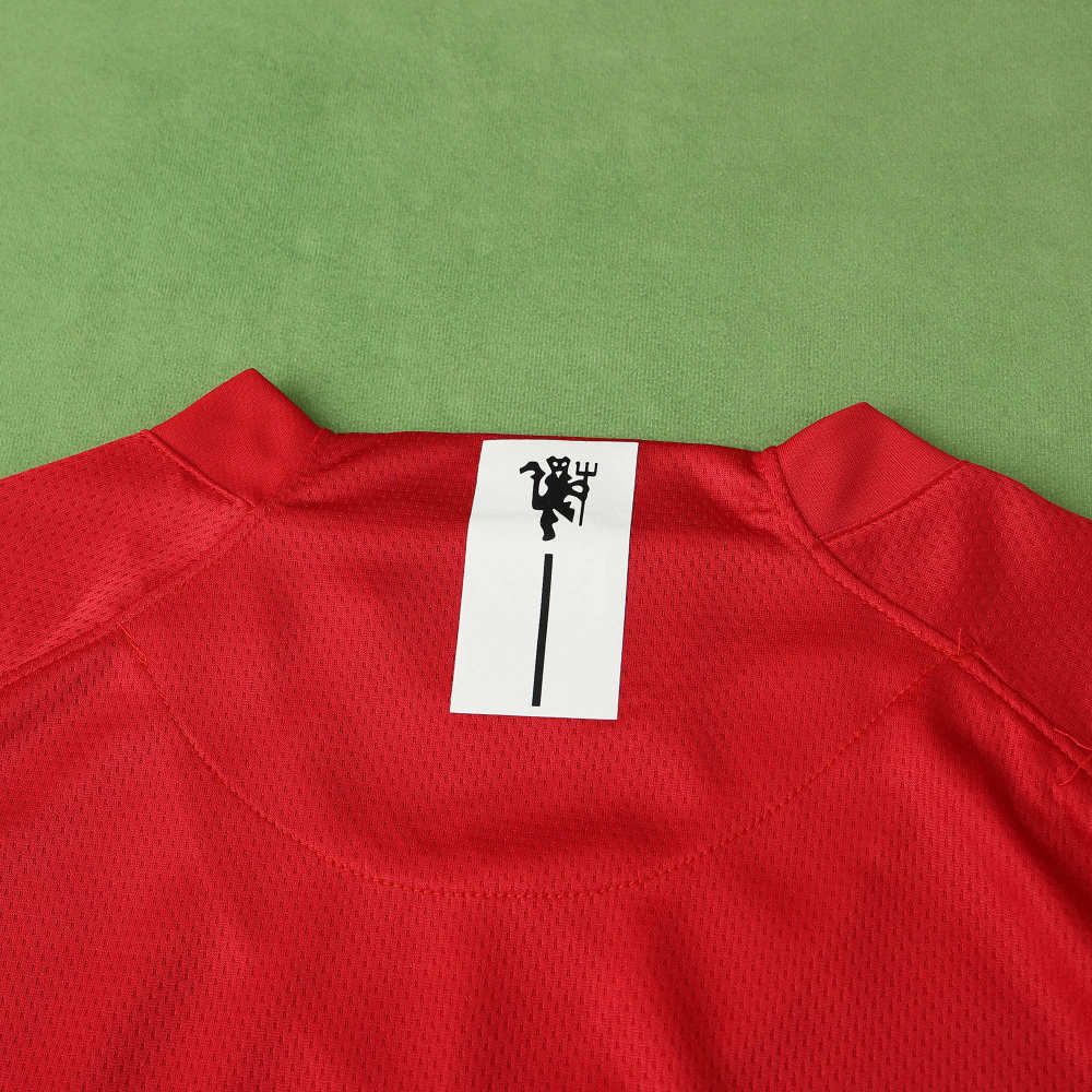 0708 season Manchester United F.C. home retro Fan version