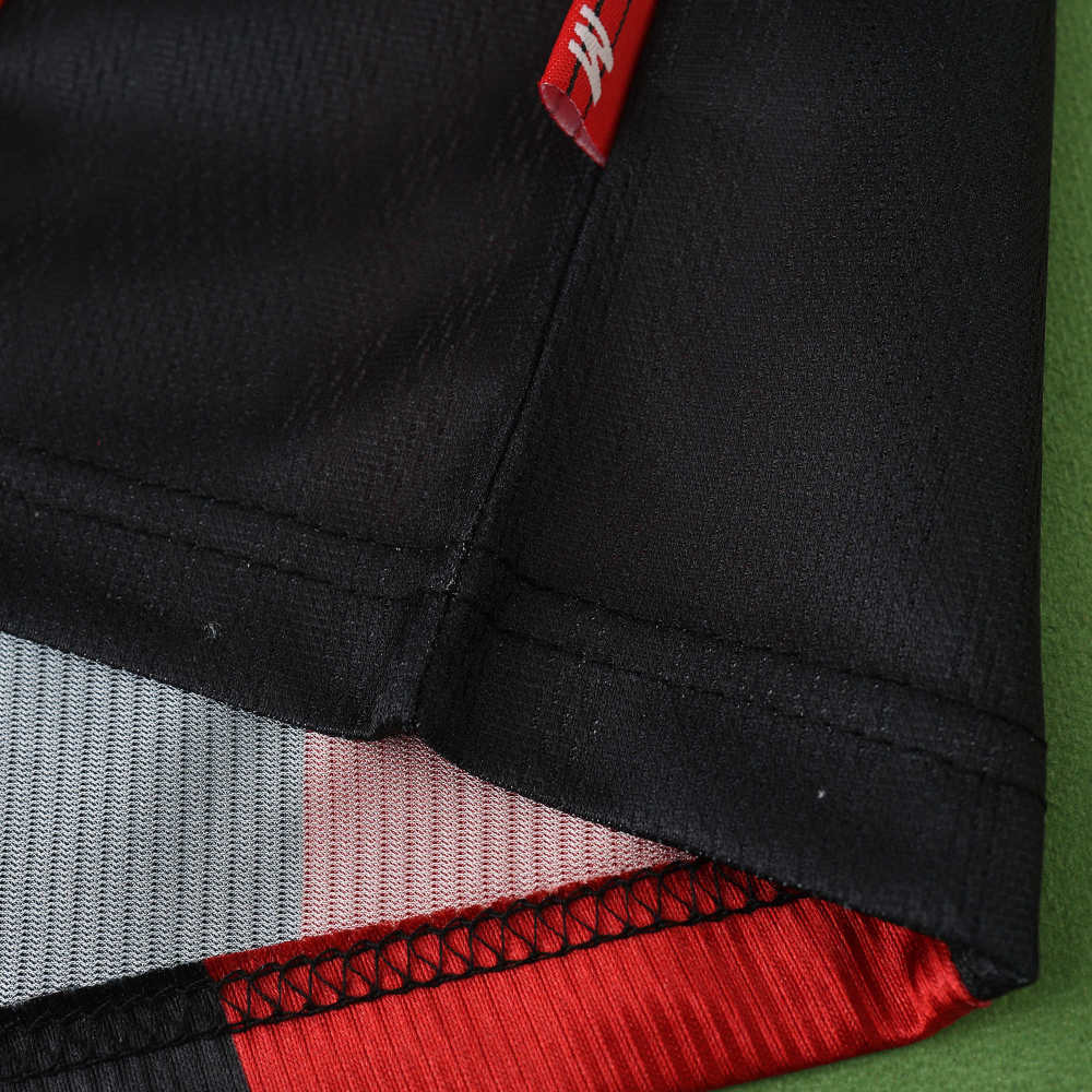 9899 season A.C. Milan home retro Fan version