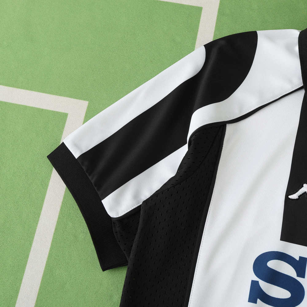 9798 season Juventus F.C. home retro Fan version