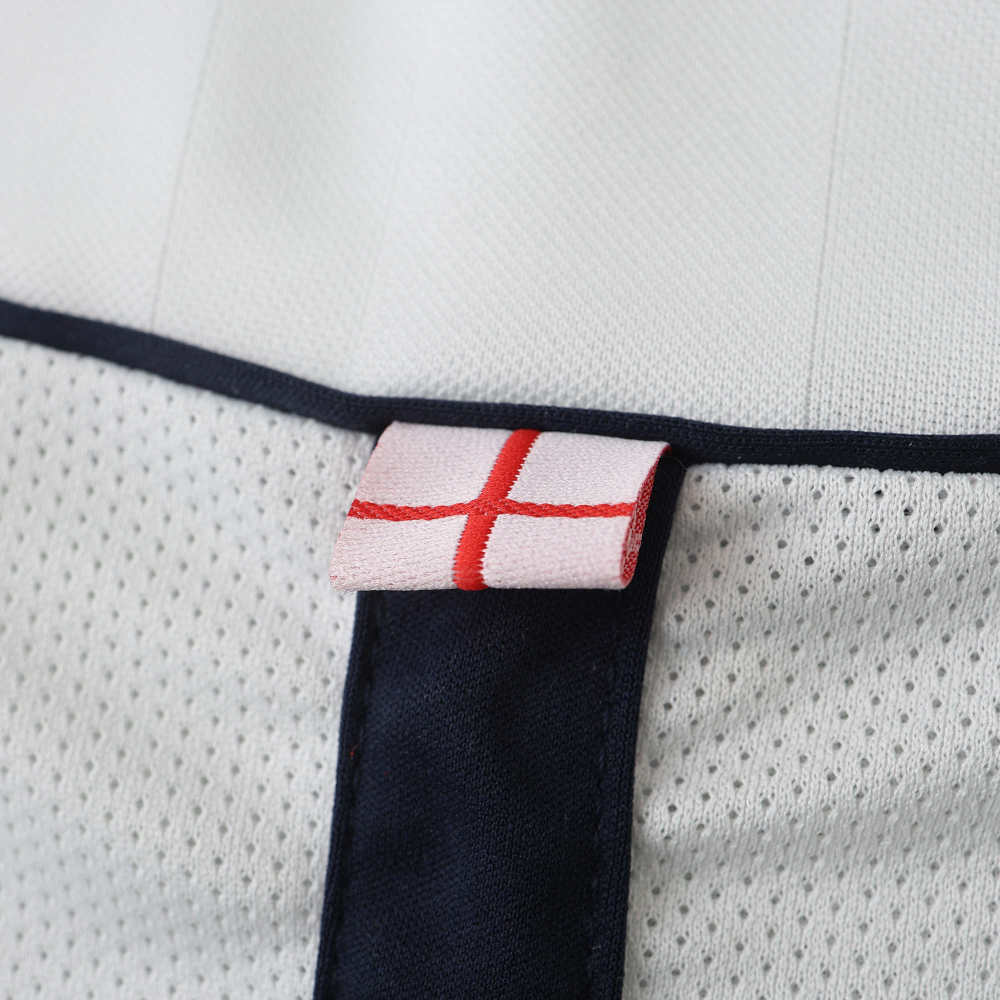 2002 season England home retro Fan version