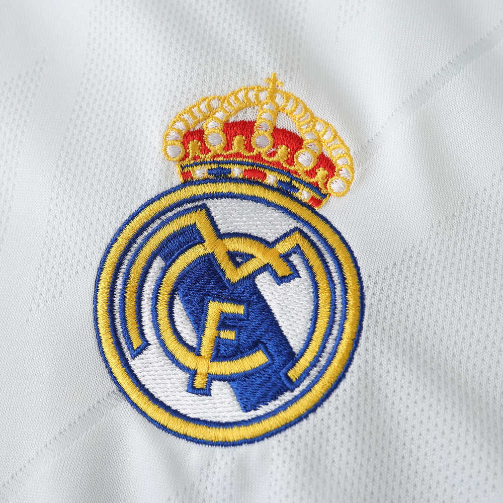 1718 season Real Madrid CF home retro Fan version