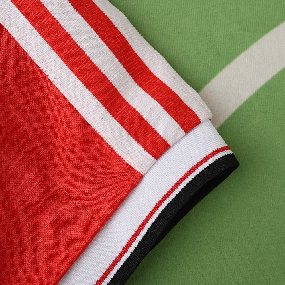 1984 season Manchester United F.C. home retro Fan version