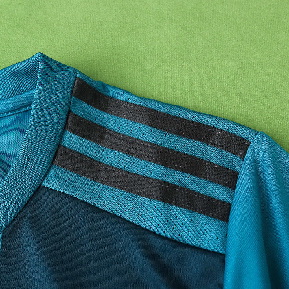 1718 season Real Madrid CF third retro Fan version