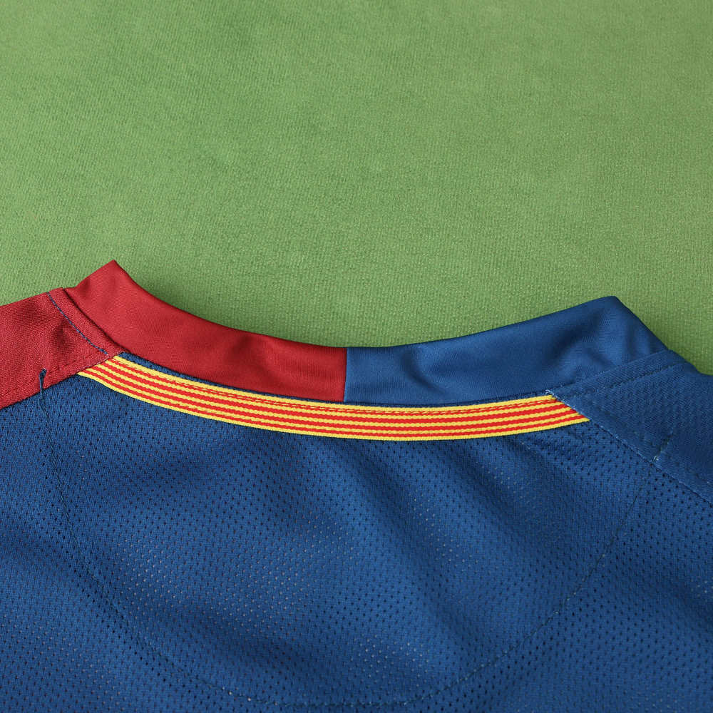0809 season FC Barcelona / Barça home retro Fan version