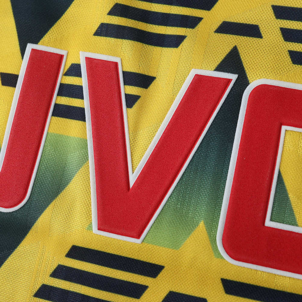 9193 season Arsenal F.C. away retro Fan version