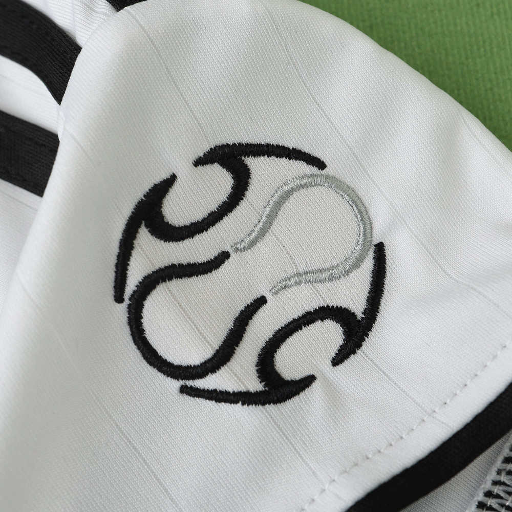 2006 season Real Madrid CF home retro Fan version