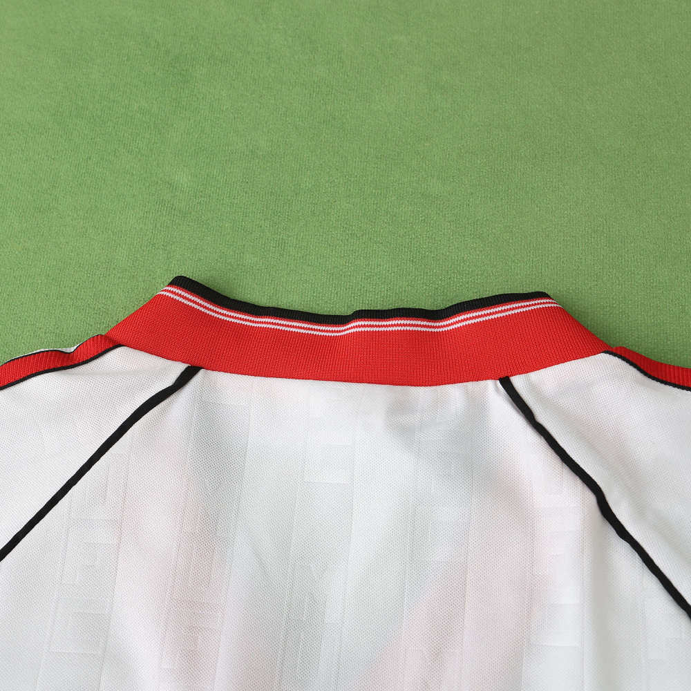 8890 season Manchester United F.C. away retro Fan version