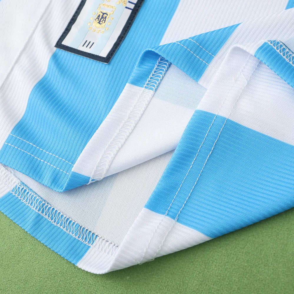 1998 season Argentina home retro Fan version