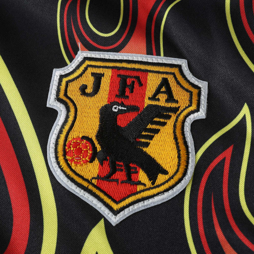 1998 season Japan Goalkeeper long sleeved retro Fan version