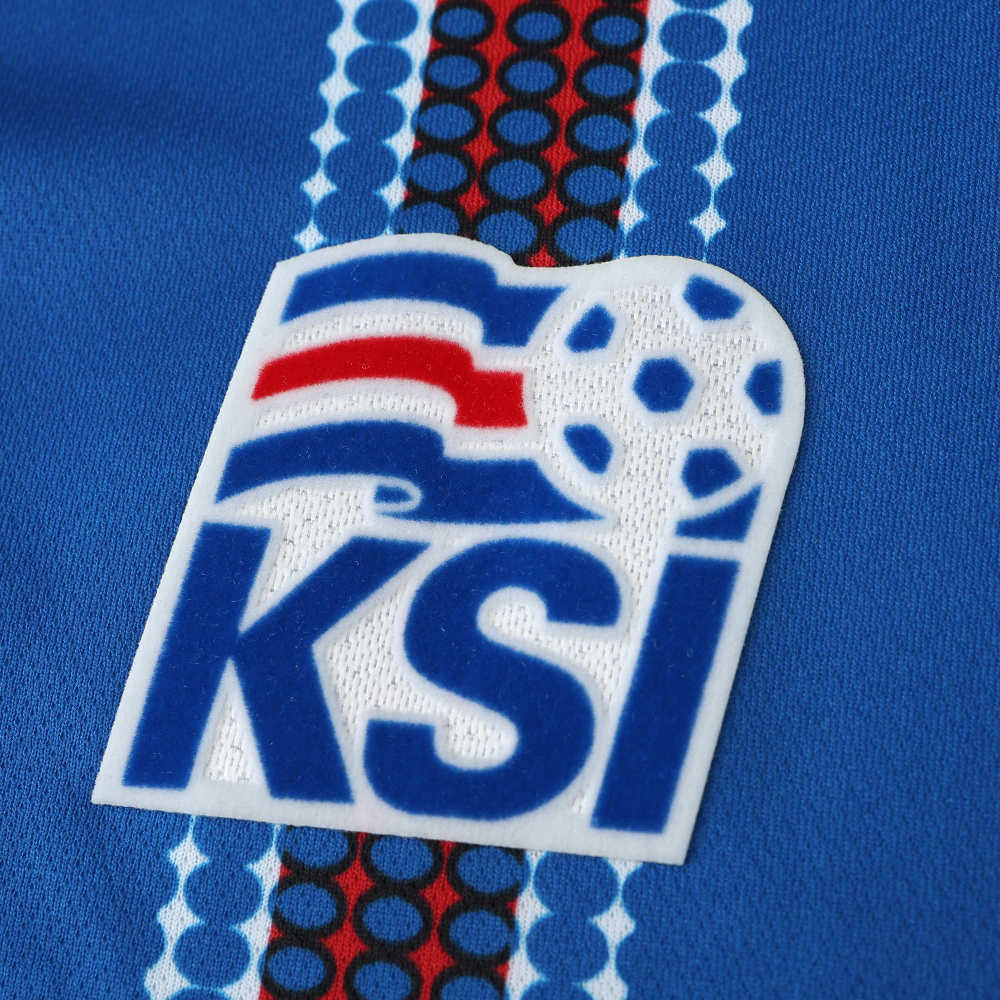 1617season Iceland home retro Fan version