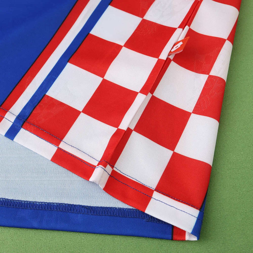 1998 season Croatia home retro Fan version