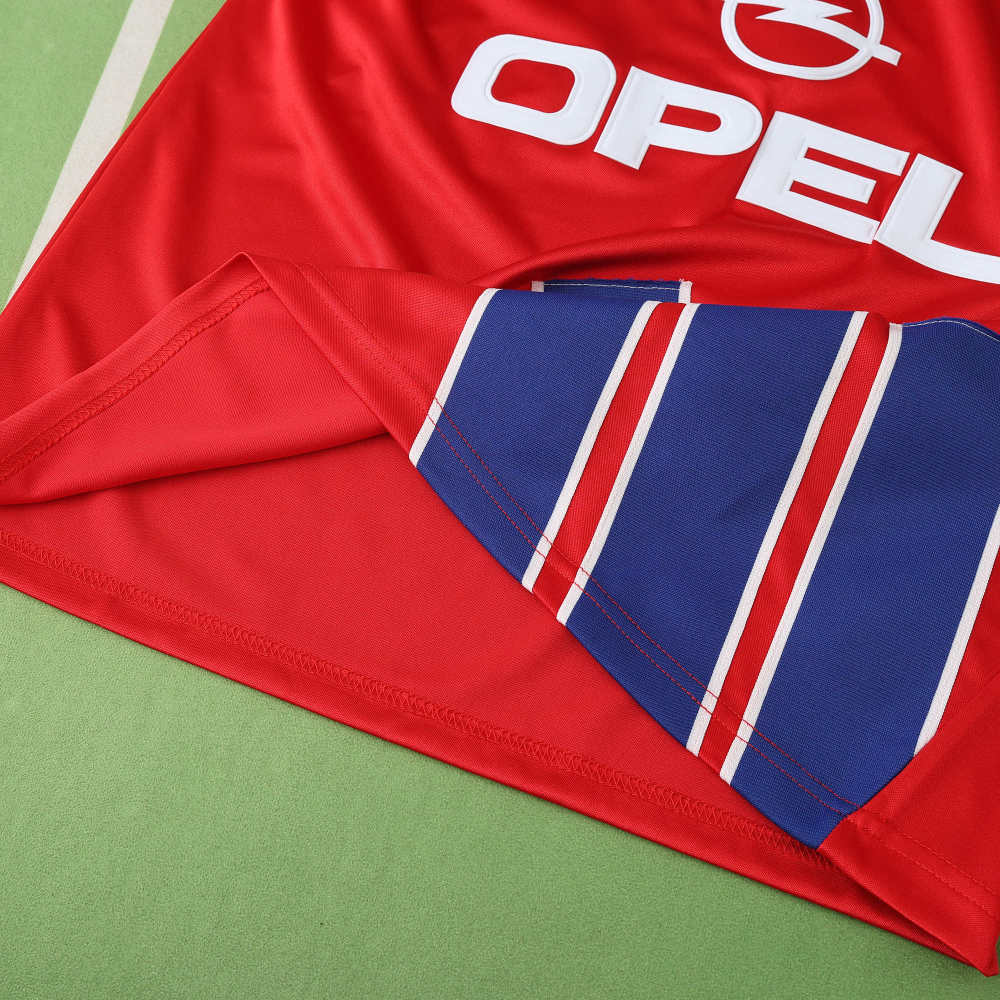 9395 season Fußball-Club Bayern München homeretro Fan version